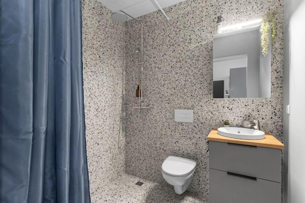 Charming Studio Apartment เรคยาวิก ภายนอก รูปภาพ