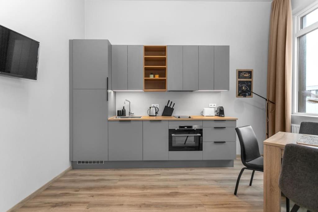 Charming Studio Apartment เรคยาวิก ภายนอก รูปภาพ